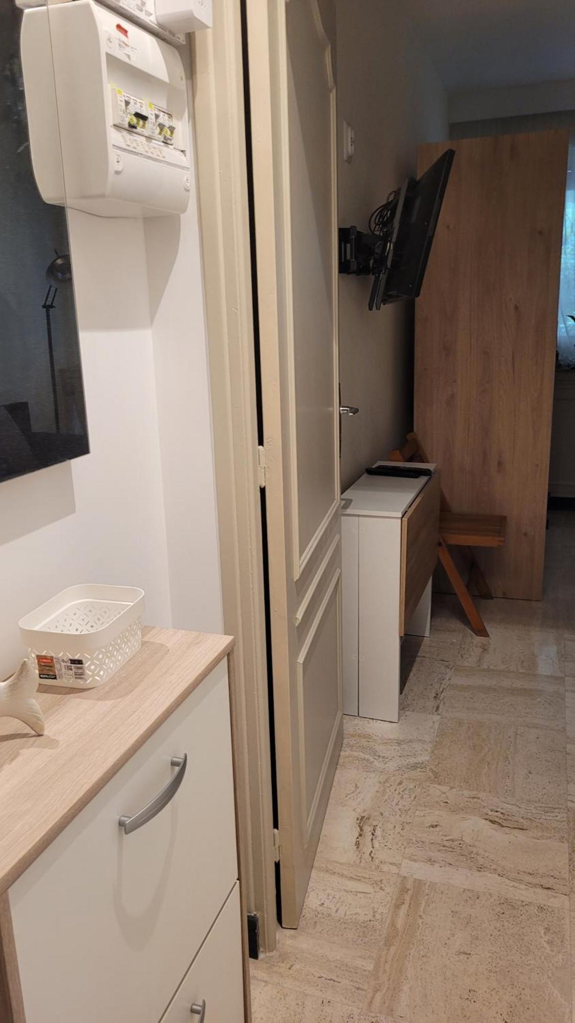 קאן Studio מראה חיצוני תמונה